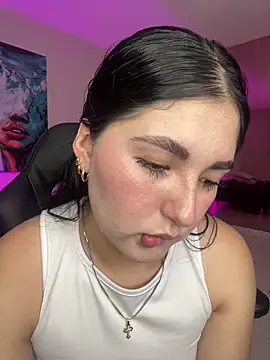 Celestee69 online show from December 3, 2025, 7:56 pm