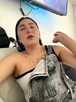 Snapshot of Celestee69 chatting on January 17, 2026, 7:28 pm Celestee69 online show from January 17, 2026, 7:28 pm