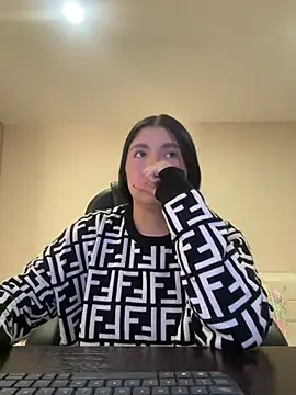 Snapshot of Celestee69 chatting on February 9, 2026, 7:40 pm Celestee69 online show from February 9, 2026, 7:40 pm