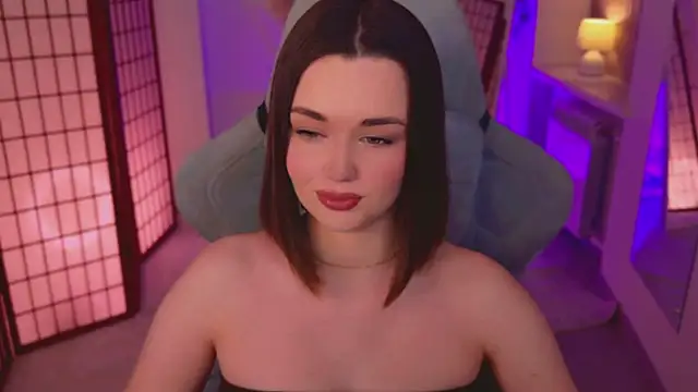 Snapshot of AvaFlower chatting on February 21, 2026, 2:29 pm AvaFlower online show from February 21, 2026, 2:29 pm