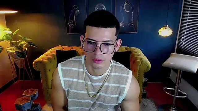 ethan rodgers online show from November 4, 2025, 7:46 pm