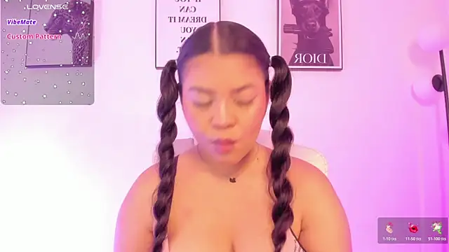 LizzyPonce online show from February 4, 2026, 7:03 am