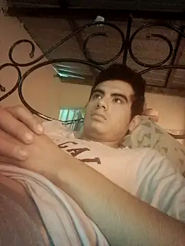 Ortiz3404 online show from November 8, 2025, 3:56 pm