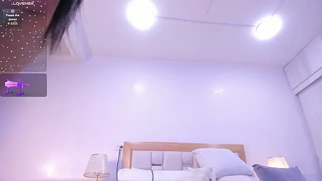 megan rous  online show from April 12, 2026, 3:11 am