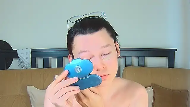 Snapshot of Derek_Carter chatting on September 19, 2025, 1:01 pm Derek Carter online show from September 19, 2025, 1:01 pm