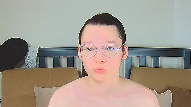 Snapshot of Derek_Carter chatting on September 28, 2025, 2:33 pm Derek Carter online show from September 28, 2025, 2:33 pm