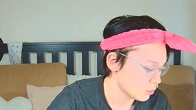 Snapshot of Derek_Carter chatting on October 4, 2025, 1:20 pm Derek Carter online show from October 4, 2025, 1:20 pm