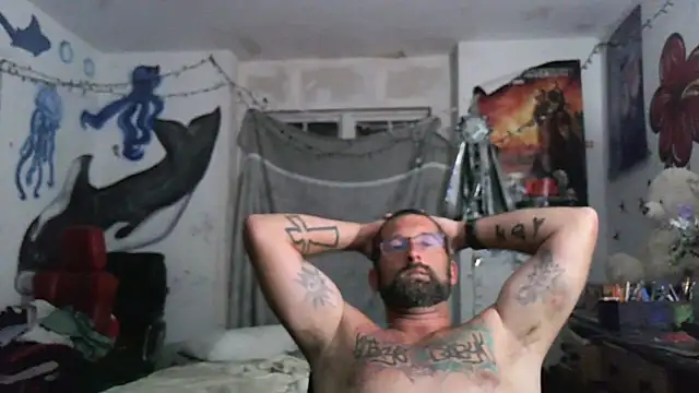 Snapshot of ladi3sfirst chatting on October 4, 2025, 6:33 am ladi3sfirst online show from October 4, 2025, 6:33 am