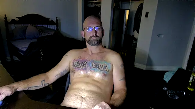 Snapshot of ladi3sfirst chatting on November 10, 2025, 4:39 pm ladi3sfirst online show from November 10, 2025, 4:39 pm