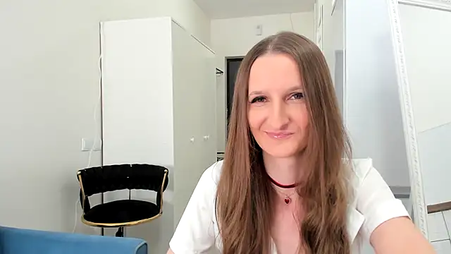 Kitty Player online show from October 6, 2025, 7:17 am