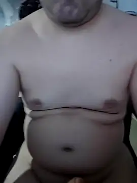 usedseller online show from December 21, 2025, 3:30 pm