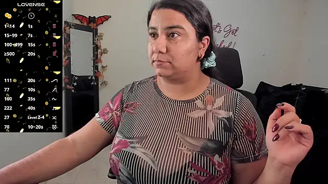 Snapshot of MariamCastiblanco chatting on October 7, 2025, 1:58 am MariamCastiblanco online show from October 7, 2025, 1:58 am