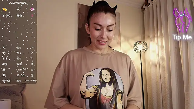 siren indira  online show from March 5, 2026, 9:55 pm