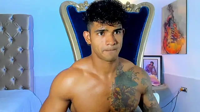 antonio  444 online show from May 23, 2026, 8:02 pm