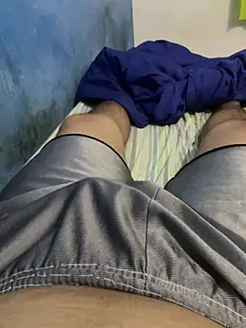 Snapshot of Piter14cm chatting on November 10, 2025, 4:22 am Piter14cm online show from November 10, 2025, 4:22 am