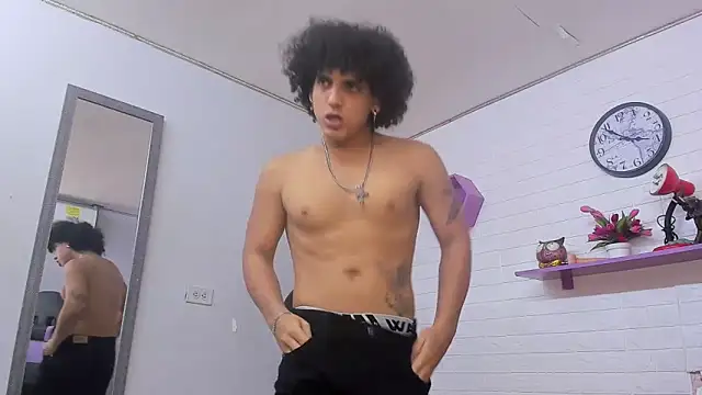 Xfire boy69 online show from October 9, 2025, 4:27 pm