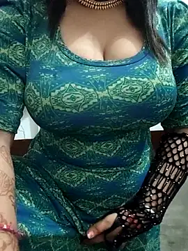 hot grieal1 online show from October 30, 2025, 9:48 pm