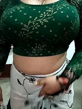 Snapshot of hot_grieal1 chatting on February 6, 2026, 1:10 am hot grieal1 online show from February 6, 2026, 1:10 am