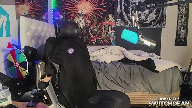 twunkdean online show from October 1, 2025, 4:35 pm