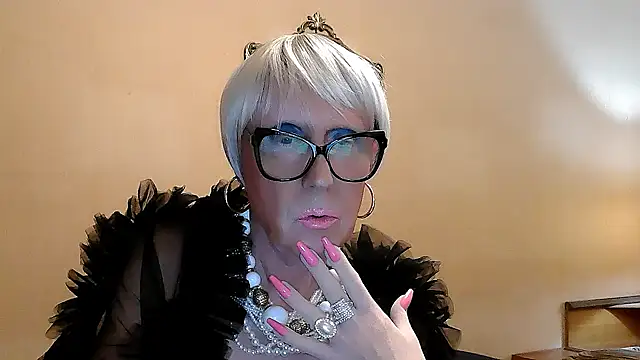 Snapshot of ROBY_SWEETHOT chatting on October 3, 2025, 10:29 pm ROBY SWEETHOT online show from October 3, 2025, 10:29 pm