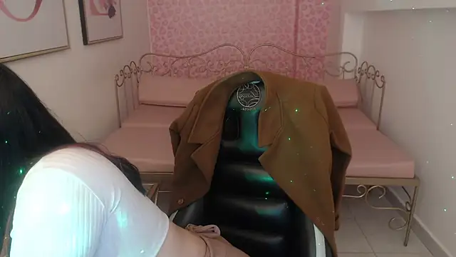 Snapshot of Nina_harper_ chatting on November 10, 2025, 7:46 pm Nina harper online show from November 10, 2025, 7:46 pm