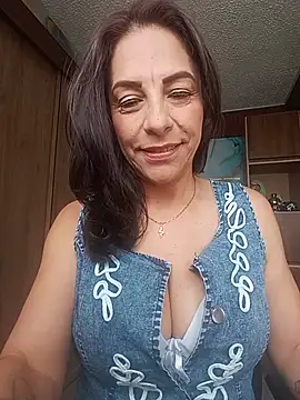 Snapshot of _Kamy_Hot chatting on July 22, 2026, 5:38 pm Kamy Hot online show from July 22, 2026, 5:38 pm
