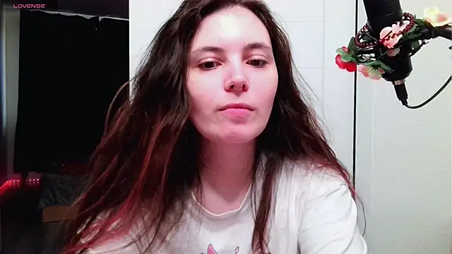 peachyness online show from June 3, 2026, 6:24 pm