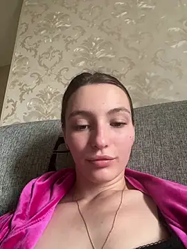 Snapshot of ZariaFlame chatting on June 15, 2026, 10:06 am ZariaFlame online show from June 15, 2026, 10:06 am