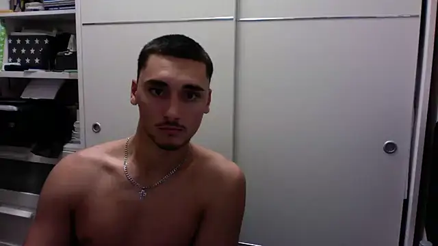 Snapshot of thebigking05 chatting on September 30, 2025, 3:50 pm thebigking05 online show from September 30, 2025, 3:50 pm