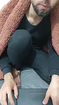 Snapshot of maher990 chatting on February 6, 2026, 12:48 am maher990 online show from February 6, 2026, 12:48 am