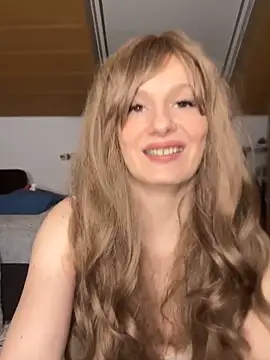 Snapshot of Anna_Ungezogen chatting on September 12, 2025, 10:21 pm Anna Ungezogen online show from September 12, 2025, 10:21 pm