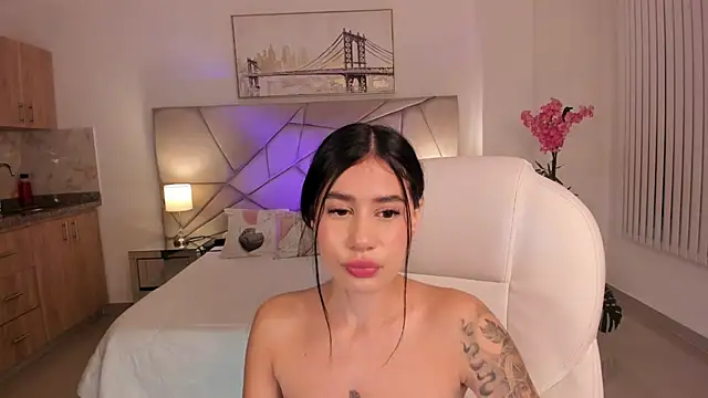 miranda crawfor online show from March 3, 2026, 5:24 am