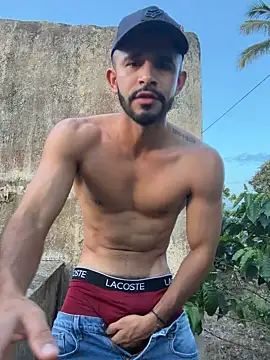 Jacksonfranco online show from June 1, 2026, 11:06 pm