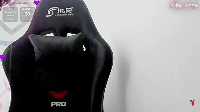 Kitty Anne online show from October 11, 2025, 11:20 am