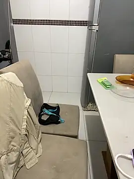 Snapshot of Mirella_Oliveira chatting on October 23, 2025, 10:30 pm Mirella Oliveira online show from October 23, 2025, 10:30 pm