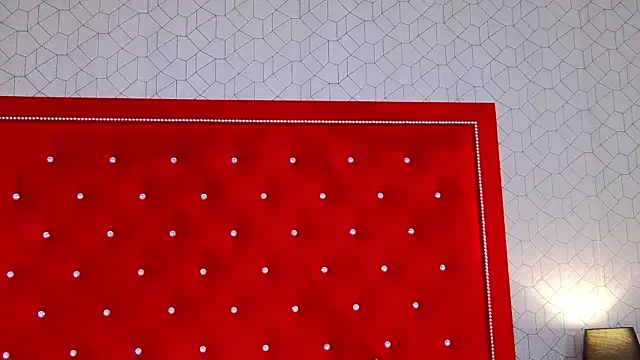 Ellsa Jean  online show from October 28, 2025, 3:21 am