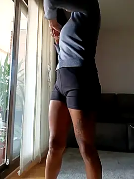 Flacidas online show from December 5, 2025, 12:25 pm