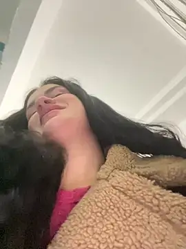 MiraReach online show from October 23, 2025, 2:33 am