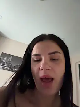 MiraReach online show from February 5, 2026, 1:43 am