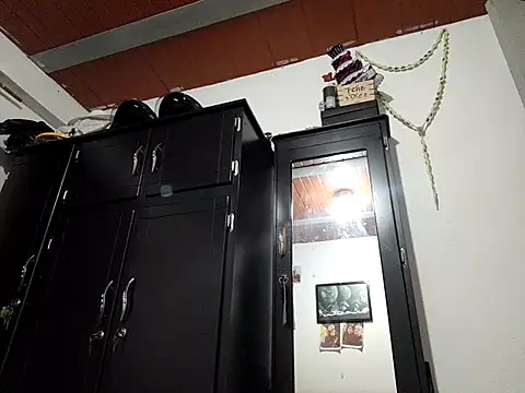 Snapshot of jean--98 chatting on October 16, 2025, 6:20 pm jean--98 online show from October 16, 2025, 6:20 pm