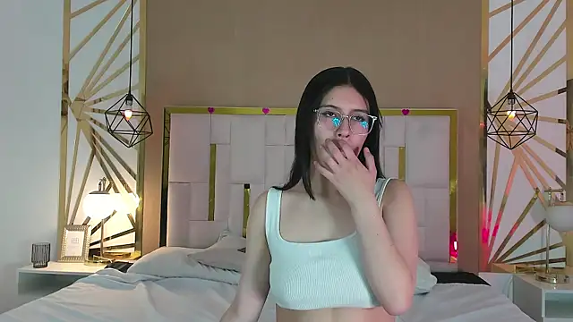 Snapshot of maddy_jaclsonw chatting on September 11, 2025, 12:05 pm maddy jaclsonw online show from September 11, 2025, 12:05 pm