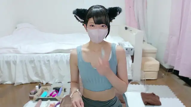 clara 6x9 online show from October 7, 2025, 2:25 pm