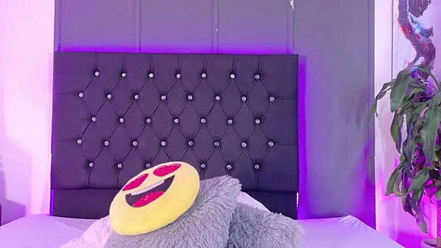 Billie Eilish online show from September 20, 2025, 9:16 pm