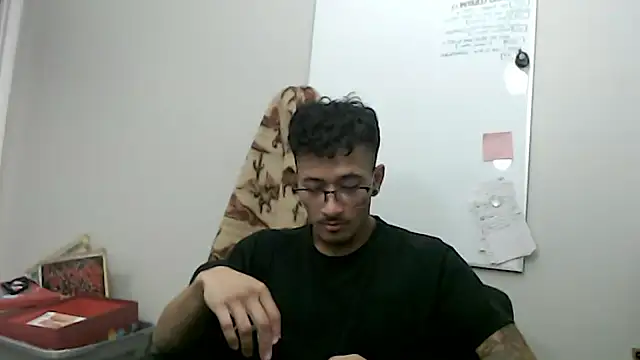 Snapshot of tanjir020 chatting on February 15, 2026, 12:36 pm tanjir020 online show from February 15, 2026, 12:36 pm