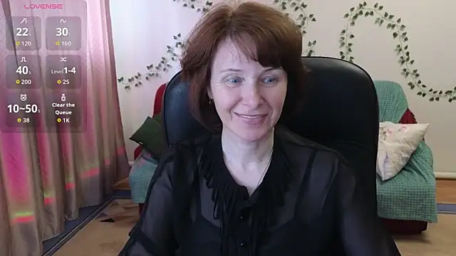 Snapshot of Lia_Tito chatting on May 1, 2026, 8:19 am Lia Tito online show from May 1, 2026, 8:19 am