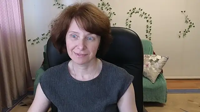 Snapshot of Lia_Tito chatting on June 1, 2026, 12:51 pm Lia Tito online show from June 1, 2026, 12:51 pm