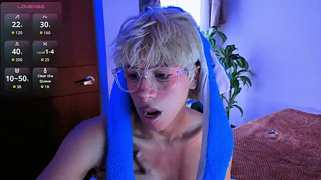 taichi bluy online show from November 8, 2025, 7:34 pm