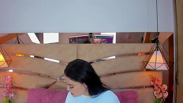 pamemiller1 online show from April 27, 2026, 10:57 am