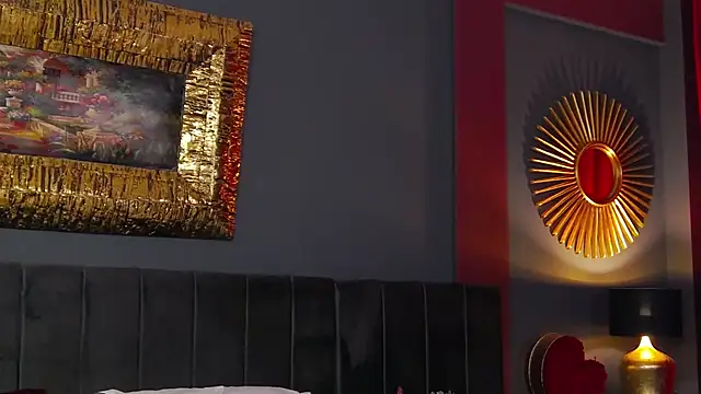 VickiSpice online show from February 20, 2026, 7:58 pm