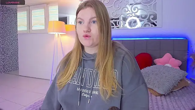 AshleyJoness online show from February 25, 2026, 6:12 am